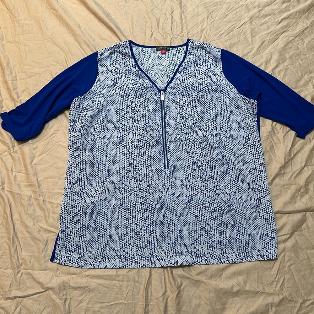Vince Camuto Top